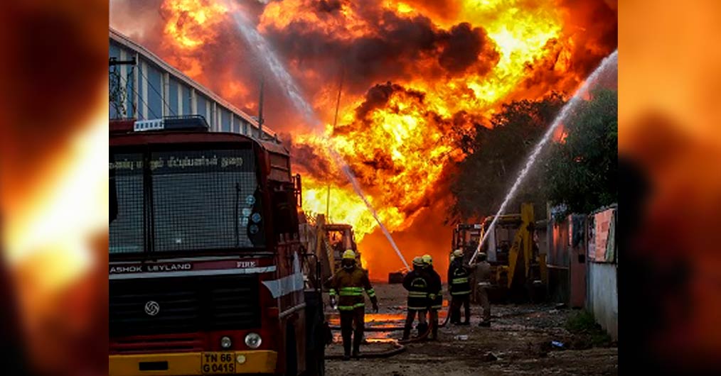 Massive Fire Broke Out in Bengaluru’s Oldest Furniture Hub, Huge Loss Estimated 